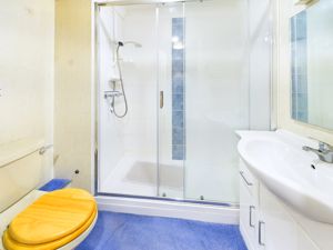 SHOWER ROOM- click for photo gallery